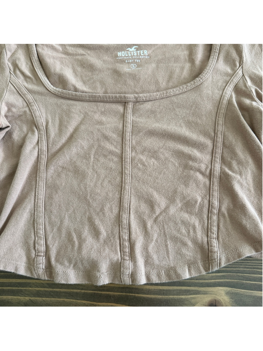 Hollister Baby Tee Womens S Beige Square Neck Long Sleeve Cropped Top Y2K - Picture 3 of 7
